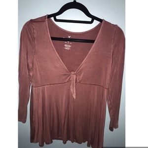American Eagle 3/4 sleeve knotted soft&sexy shirt
